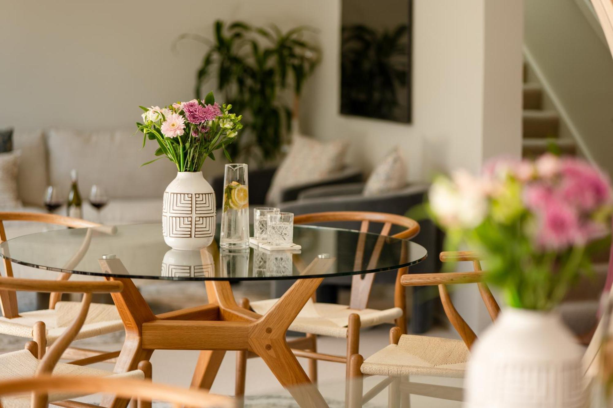 Luxurious Central City Living Christchurch Exterior photo